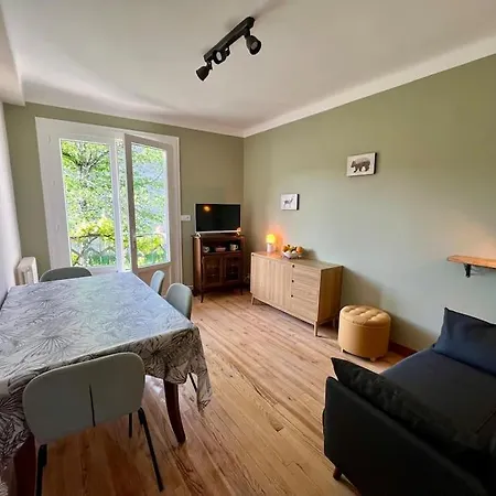 La Petite Ourse Maison De Village A Feriehus Oust