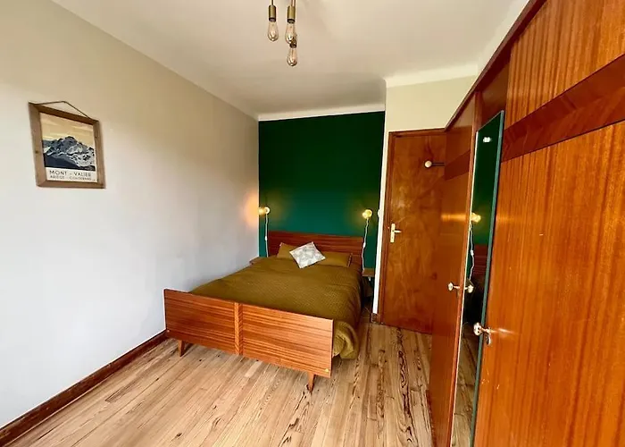 La Petite Ourse Maison De Village à Casa de Férias Oust