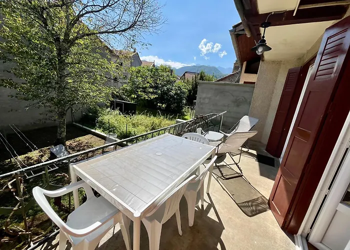 La Petite Ourse Maison De Village à *