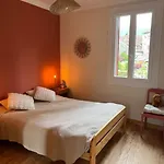 La Petite Ourse Maison De Village à Hébergement de vacances *