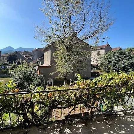 別荘 La Petite Ourse Maison De Village A
