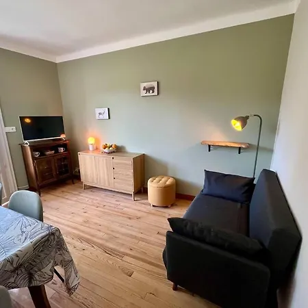 La Petite Ourse Maison De Village A 펜션 *