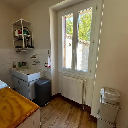 La Petite Ourse Maison De Village A بيت للعطل